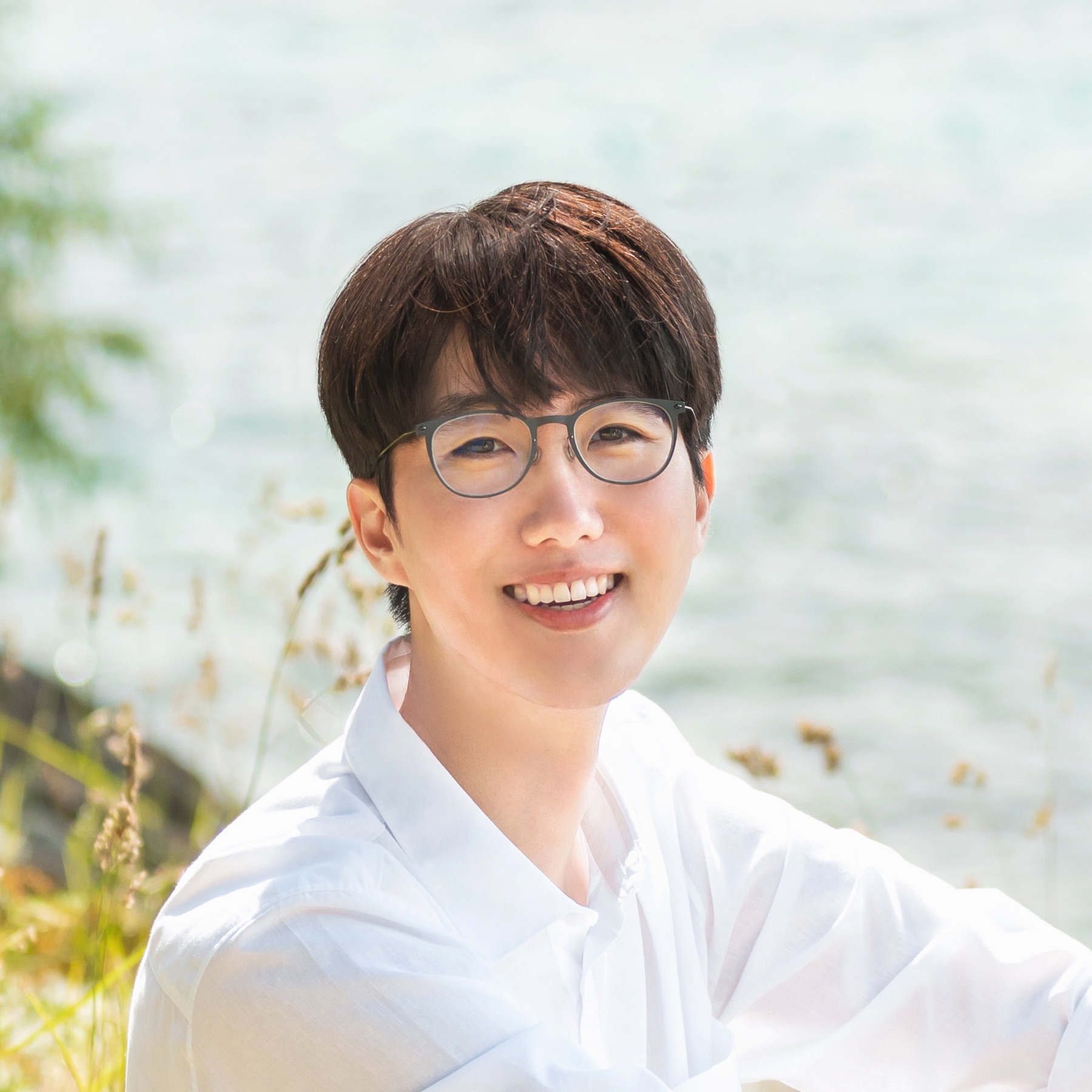 Portrait of Youngwoon Lee